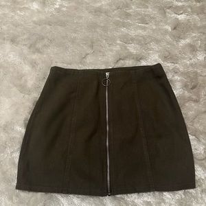 Retro Chloe & Katie olive green zipped skirt size L 100% cotton